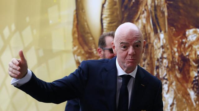 Góc Nhìn OKVIP: 【Quan sát】UEFA không đưa ra được nhân vật mạnh; Infantino tạm thờ