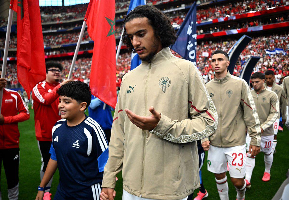 Góc Nhìn OKVIP: Romano: Bouadi dự bị trận giao hữu hôm nay, đàm phán với Man City và